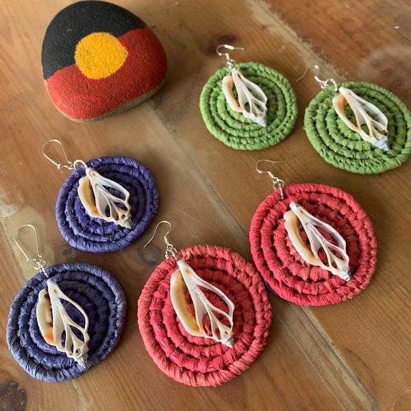Handmade Aboriginal weaving earrings with shell slices