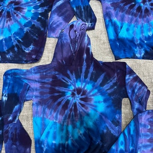 Blue tie dye hoodie, blue swirl tie dye sweatshirt - Tie dye hoodie - blue tie dye pullover - Tie Dye Blue Sweats - Tie Dye Sweatshirt