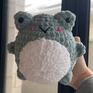 Crochet easy frog plushie squishy toy pattern DIY green chubby frog cute present gift pillow amigurumi PDF stuffed animal beginner friendly