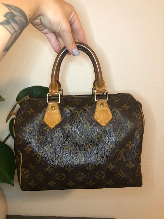 Louis Vuitton Speedy 25