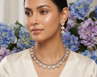 Conjunto de joyería Kundan: collar y pendientes.