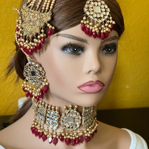 Sheesha Kundan set