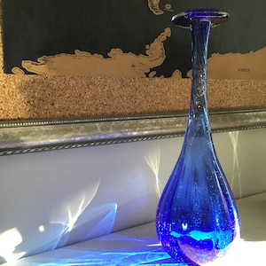 Studio Art Glass Hand Blown Blue Glass Vase Stretch Swirl Neck