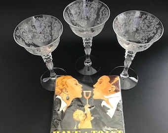 Vintage Etched Duncan & Miller Liquer Coctail glasses Adoration Pattern Set of 3