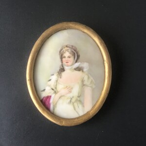 RARE! Antique 1890-1900 Hand-painted Louise newest of Prussia Prcelain Brooch Pin