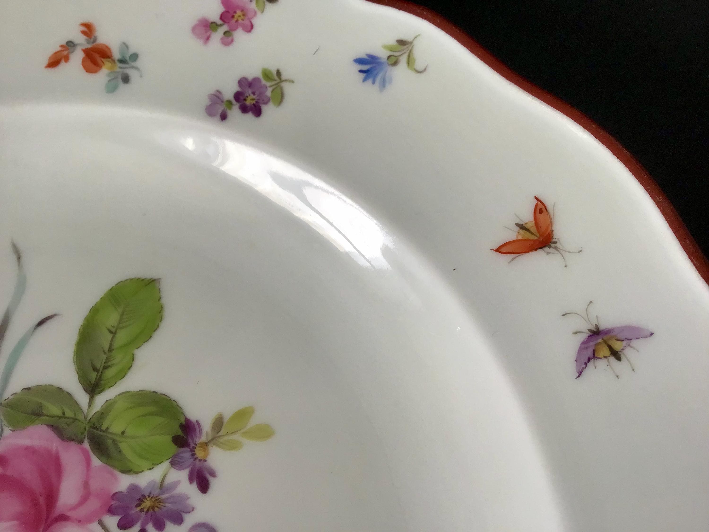 アンティーク マイセン マルチカラー フラワーブーケと昆虫 磁器