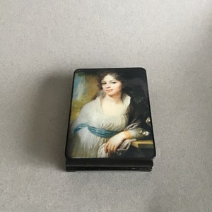 Vintage Russische Fedoskino kunstenaars lakdoos portret van Maria Lopukhina (door Vladimir Borovikovsky).