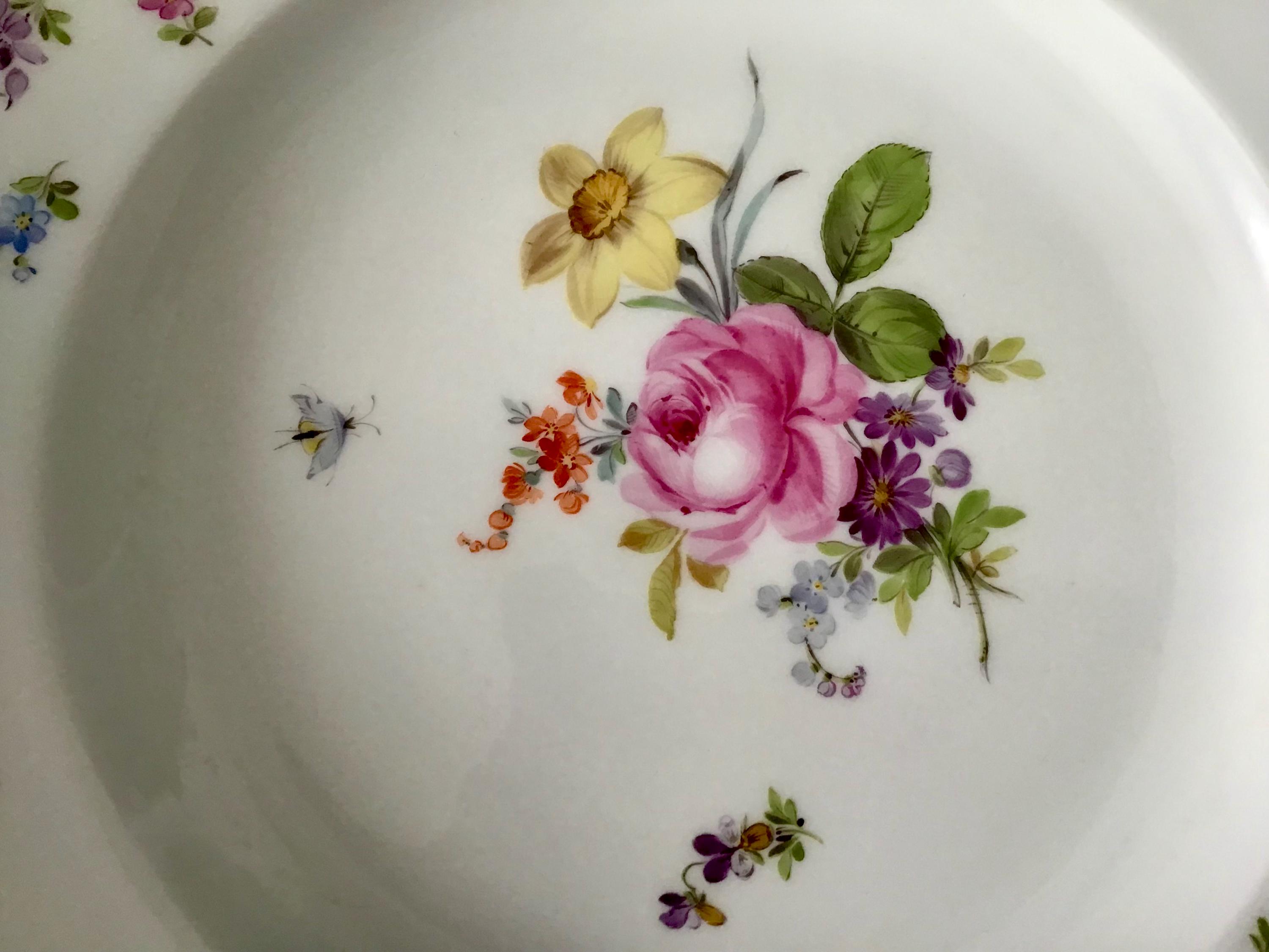 アンティーク マイセン マルチカラー フラワーブーケと昆虫 磁器
