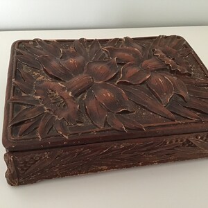 Vintage Syroco Wood Barricini Candies Box