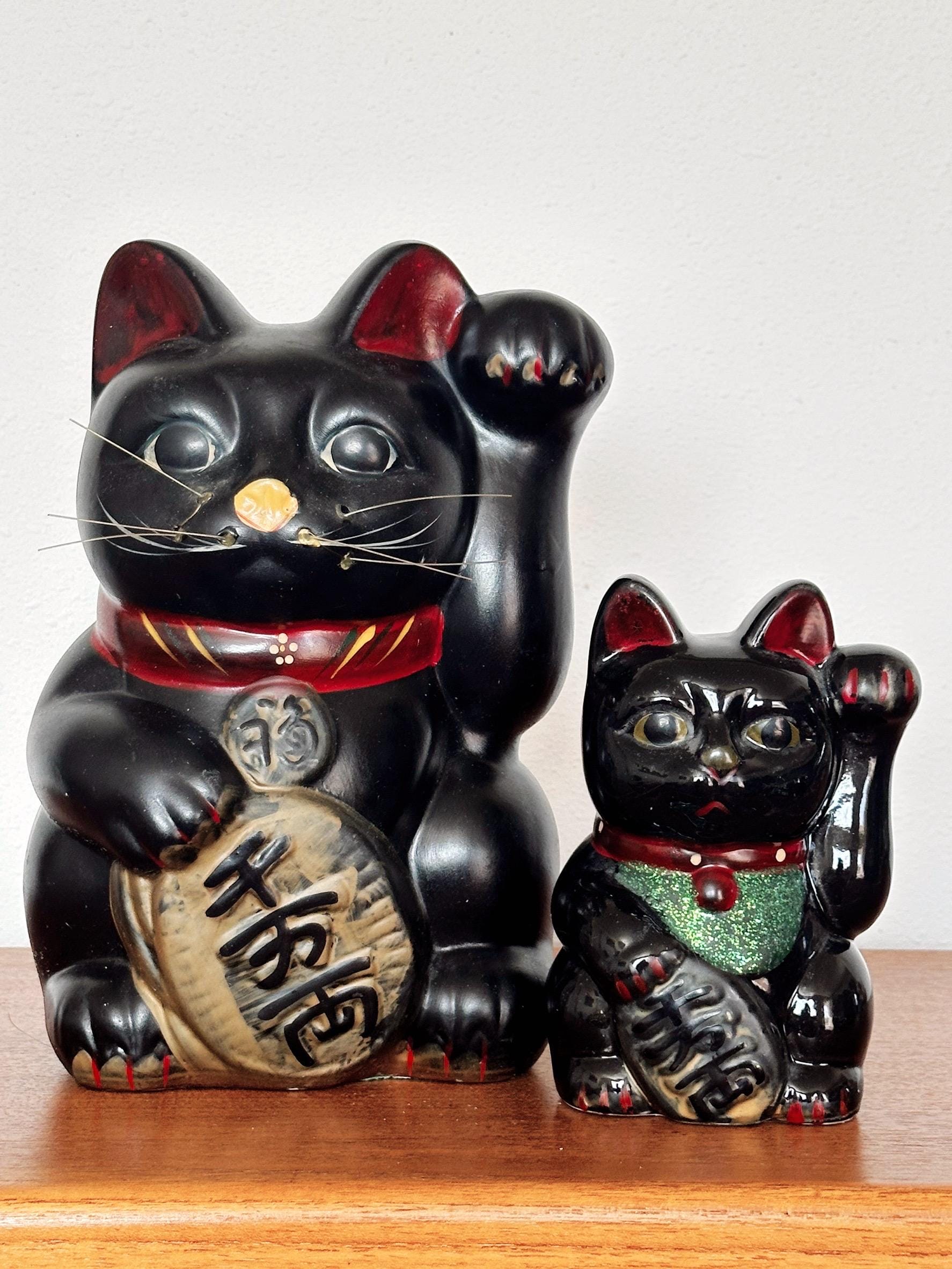 2枚セット　lucky cat coin bank Amazon.com : Lucky Cat Piggy Bank 6 inch Cute Maneki Neko
