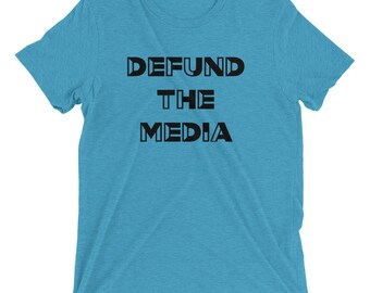 Defund the media Short sleeve t-shirt