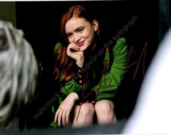 SADIE SINK Autograph Signed Photo 6x8 Signature with COA