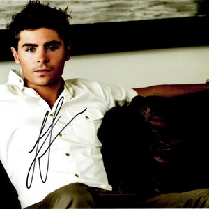 Zac Efron Autograph | High School Musical | 17 Again | Signed Photo  | Signature with COA