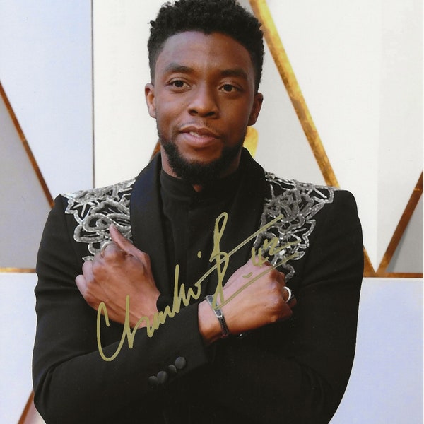 Chadwick Boseman Autograph Black Panther Avengers Signed Photo Signature with COA