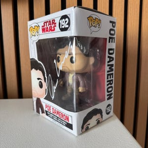 Oscar Isaac Signed Funko Pop Star Wars Autograph Poe Dameron Signature with COA