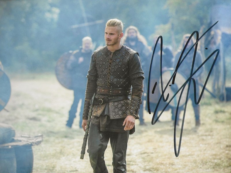 ALEXANDER LUDWIG Vikings' Bjorn Lothbrok - SIGNED