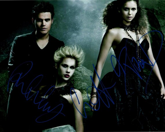 Vampire Diaries Cast Autographed Photo: Nina Dobrev, Paul Wesley
