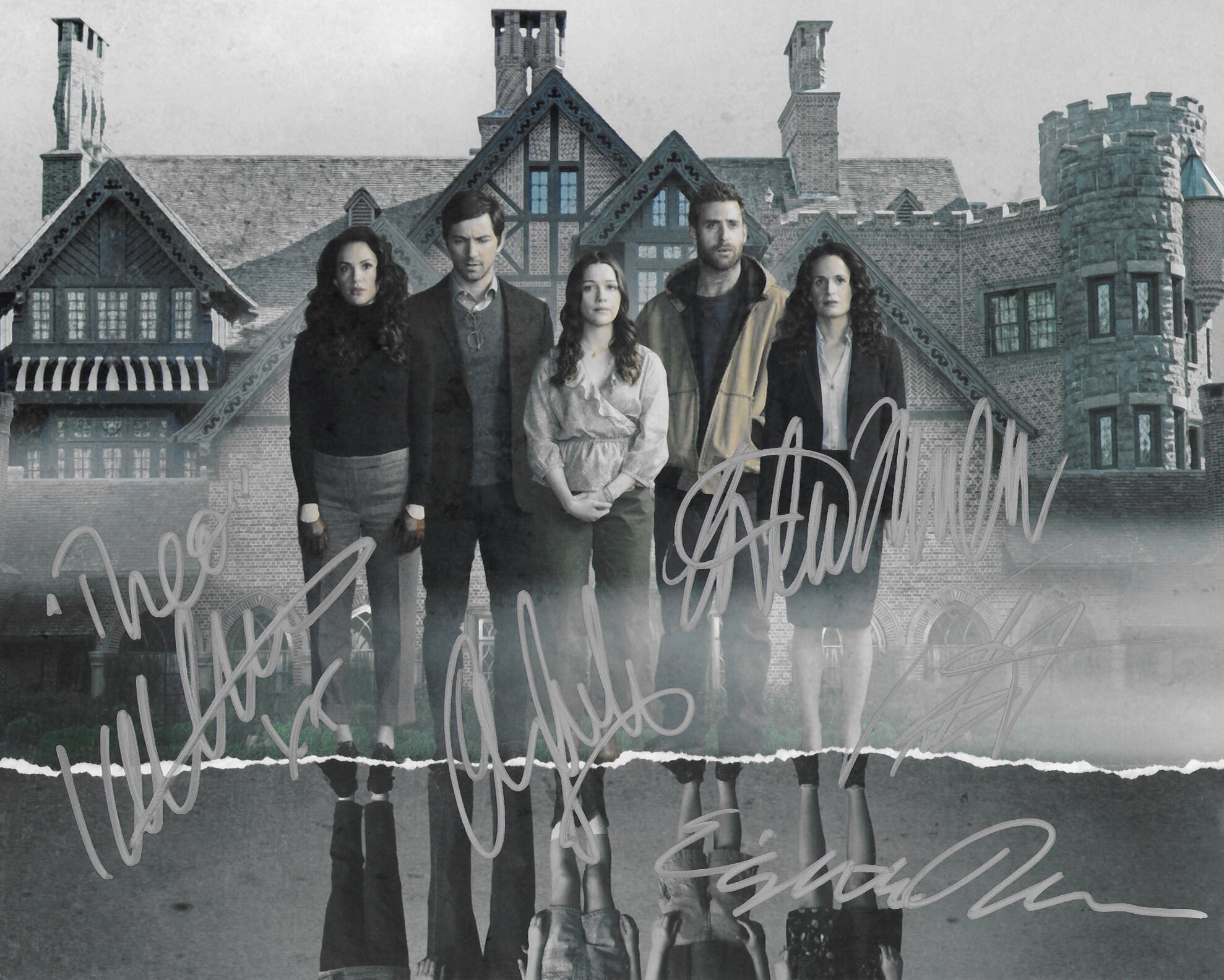 The Haunting of Hill House Autograph Michiel Huisman Elizabeth