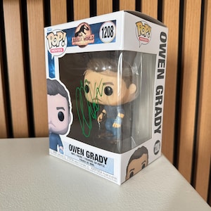 Chris Pratt Signed Funko Pop Owen Brady Autograph Jurassic World Signature with COA