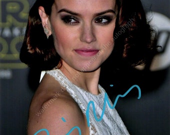 Daisy Ridley Autograph | Star Wars | Chaos Walking | Signed Photo 6x8 | Signature with COA