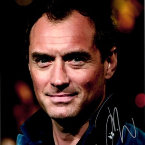 Jude Law Autograph | Alfie | Closer | Signed Photo  | Signature with COA