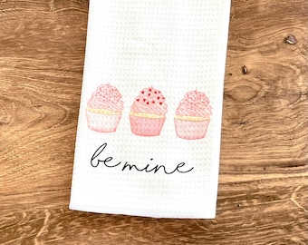 Valentines Day Kitchen towel - Cupcakes