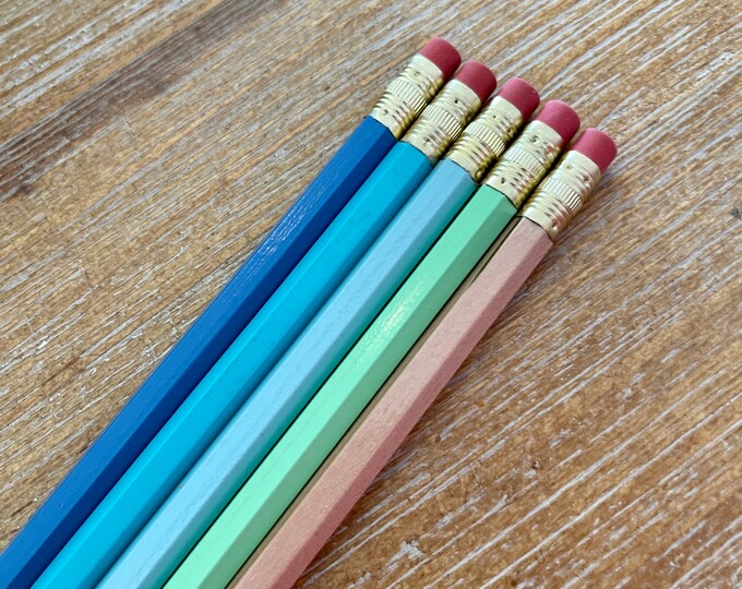 Personalized Pencil Set, get ready for back to school! (psst, great teacher gifts too!) (Down the Shore color set)