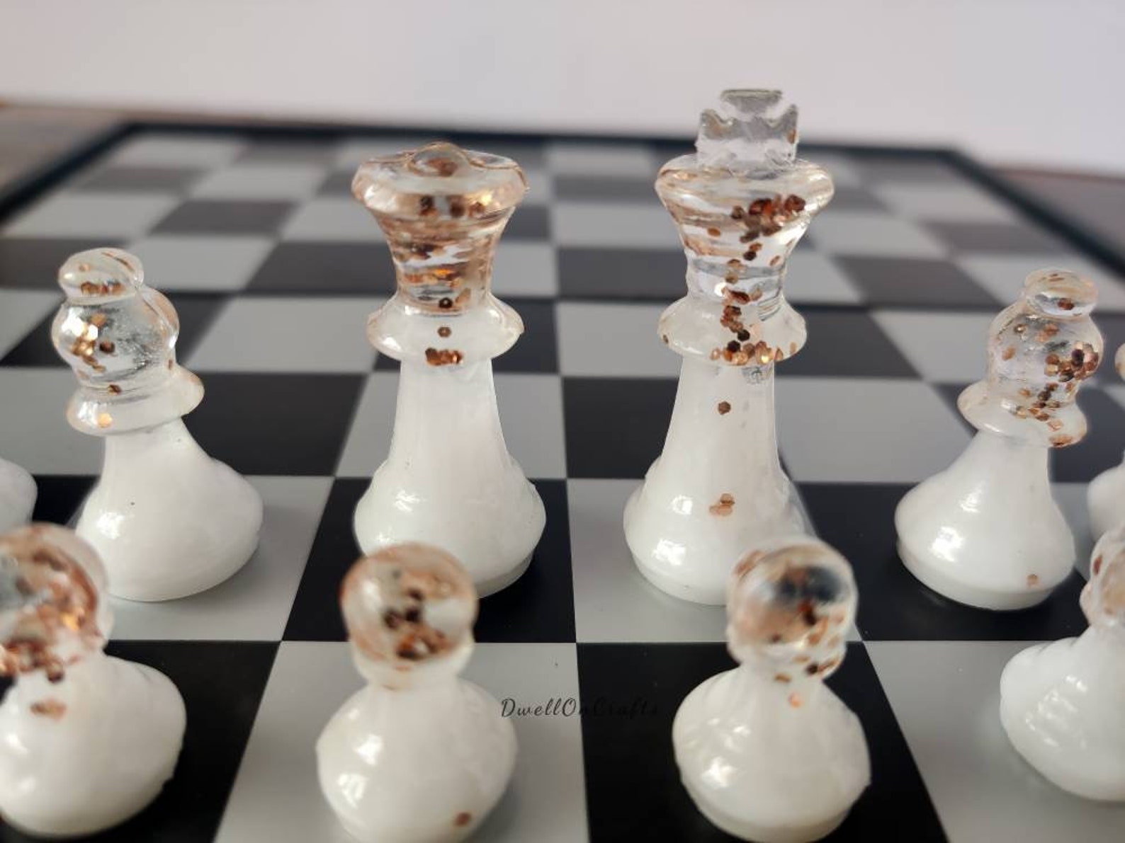 Chess Set Handmade32 Pieces Resin Chess Pieces Board Etsy