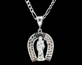 Santa Muerte Horseshoe Pendant with Necklace Silver Chain NEW