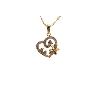 Corazon Mariposa Medalla con Cadena Dije 24k Oro Chapeado Laminado NUEVO