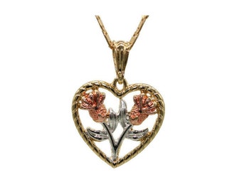 Heart with Roses Necklace NEW 24K Gold Filled Pendant Charm Chain Rose