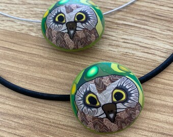Colgante de búho Ruru de arcilla polimérica hecho a mano: collar de acero o silicona