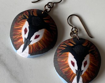 Ręcznie robione kolczyki z motywem ptaków Pūteketeke, biżuteria z gliny polimerowej i niobu