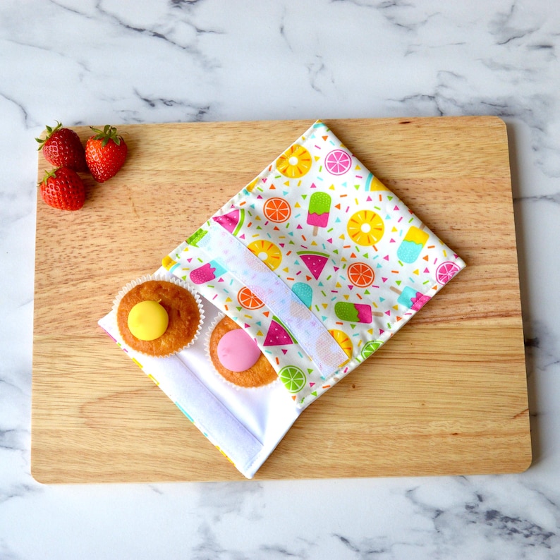 Summer Cupcake Reusable Snack Bag, Washable Snack Pouch, Eco-Friendly Birthday Gift for Girls Ice cream