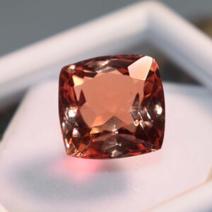 Season End Sale 10.20 Ct Color Changing Zultanite 100/% Natural Gemstone Cushion Cut AGI Certified Y2372