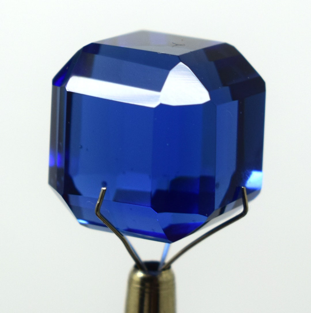 48-20-ct-stunning-aaa-dark-ocean-blue-teal-sapphire-cube-shape