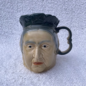 Rare Kingston Pottery J&H Love Queen Victoria Large Toby Jug No: 396 con certificado, taza coleccionable, regalo de la familia real, tazas únicas