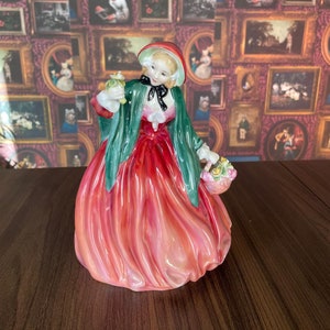 Lady Charmian Royal Doulton Bone China beeldje vintage, verzamelbeeldje, vintage Royal Doulton, housewarmingcadeaus