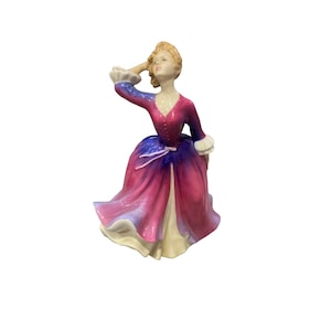 Vintage Royal Doulton Figurine Melissa 7” T HN 2467 , Bone China England Limited Edition, Collectible Figurine Gift, Unique Home Decor