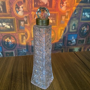 Antique Cut Glass Crystal Collectable Dressing Table Perfume Bottle, Vintage Perfume Bottle, Unique Christmas Gift,Vintage Cut Glass Perfume