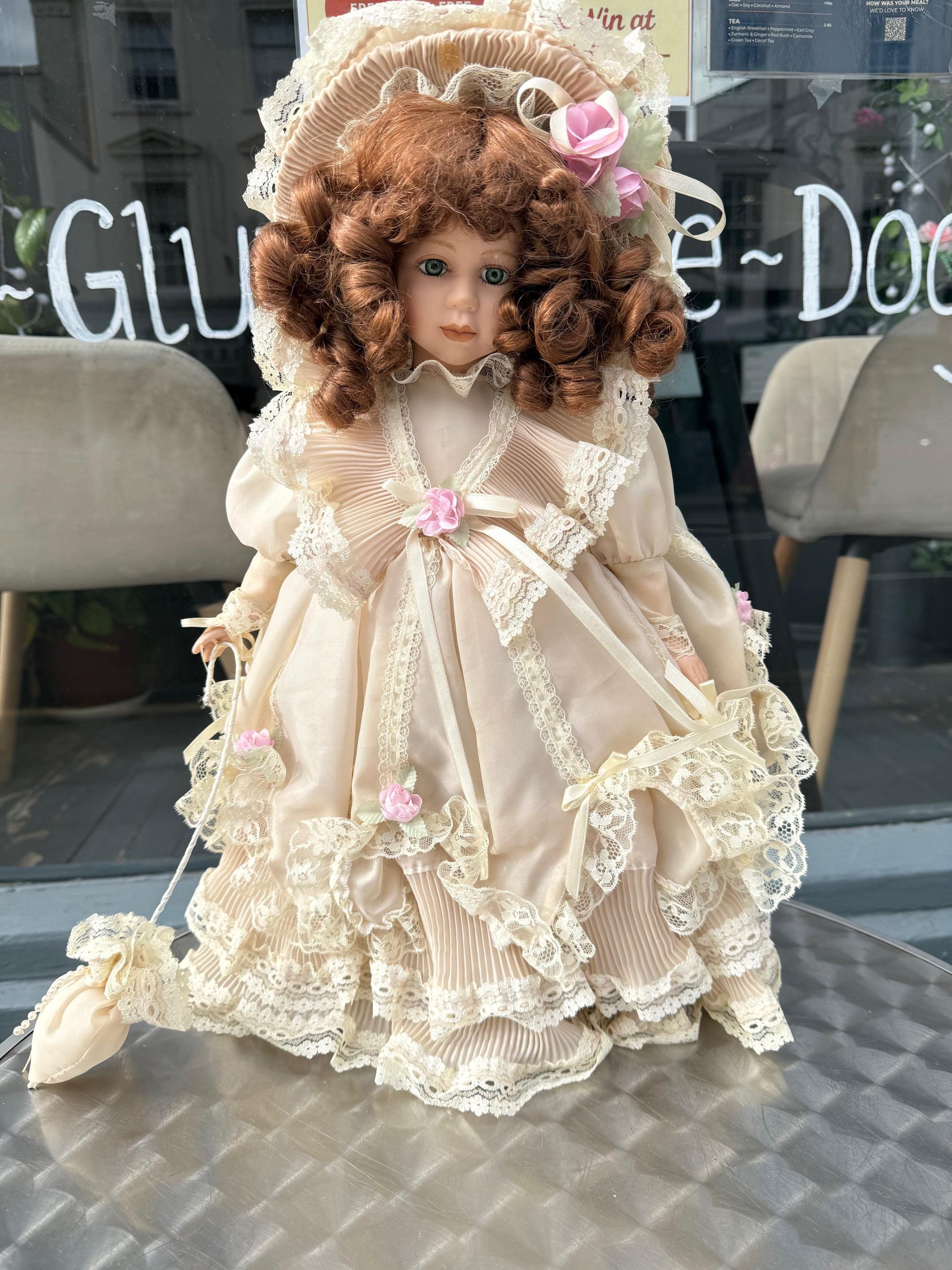 1920年代　ヴィンテージ ドイツ製 古董陶器ドールヘッド チャイナヘッドドール アンティーク ドイツ 20センチ チャイナヘッド