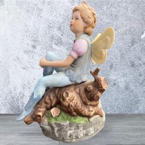 Vintage Fairy MANN 1982 Music Box , Unique Music Box , Housewarming Gifts , Collectible Music Box , Vintage Music Box, Ceramic Music Box