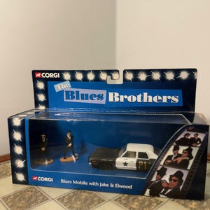 Blues brothers figure - Etsy 日本