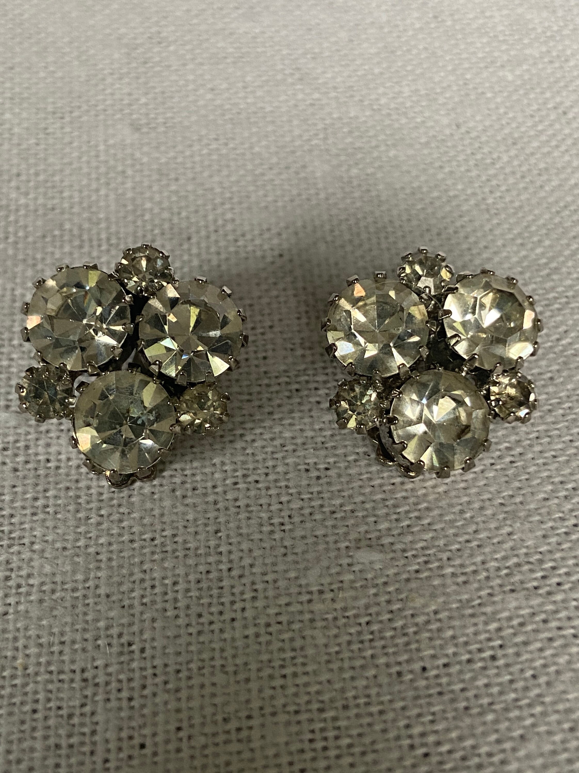 Vintage Weiss rhinestone clip on earrings Etsy