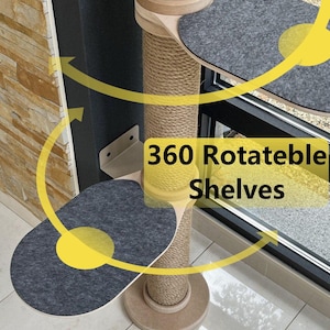 K&ouml;nnte beinhalten: Ein beiger Katzenbaum mit einem Sisal-umwickelten Pfosten und drei grauen Plattformen. Die Plattformen sind so konzipiert, dass sie sich um 360 Grad drehen lassen. Der Text "360 Rotatable Shelves" ist auf den Pfosten gedruckt.