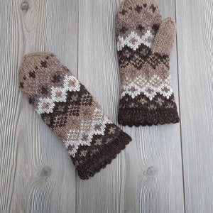 Bernie Sanders inspired, Double knitted mittens, Scandinavian pattern, mittens knit image 3