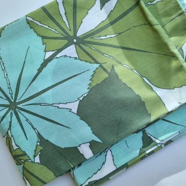 Vintage Pillowcases x2 | 70s Pillowcases |Retro Pillowcases| Midcentury | Green | Flower Power |Home Decor |Dorma