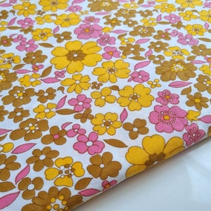 Vintage Fabric | 70s Fabric | Funky Fabric | Cotton | Orange Pink Brown | Retro |Flower Power |Boho | Mary Quant Style Daisy| Midcentury