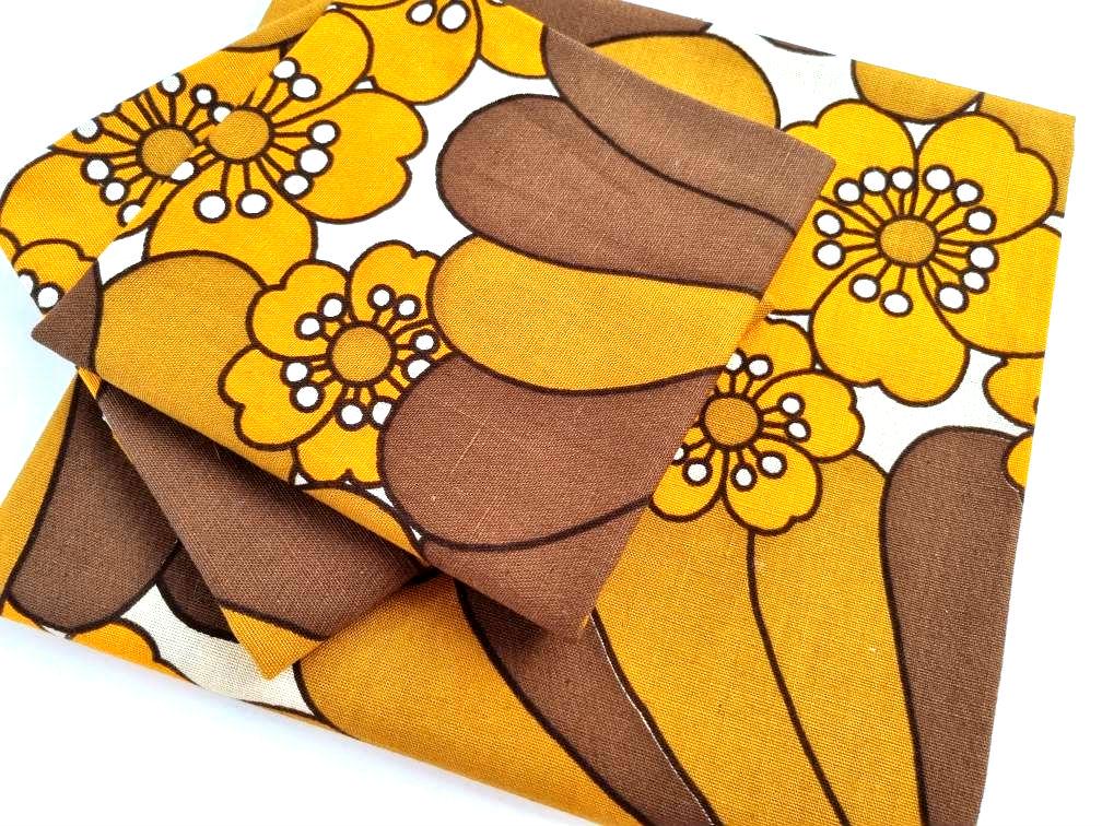 Vintage Fabric, 70s Fabric, Funky Fabric Orange Brown Cotton