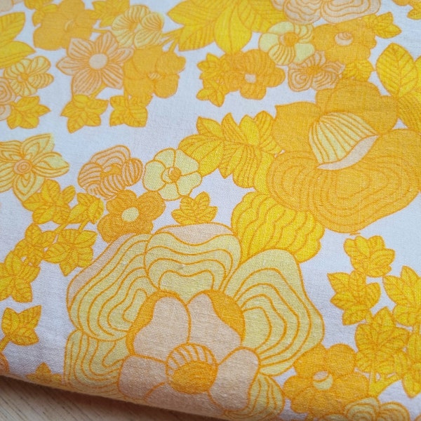 Vintage Fabric | 70s Fabric | Retro| Flower Power  |Kitsch | Midcentury | Pink Orange Yellow | Home Decor| Cotton| Mod| Stunning